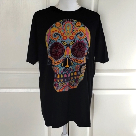 Life Clothing Co tee large sugar skull black graphic tee multicolor short sleeve - Picture 1 of 8